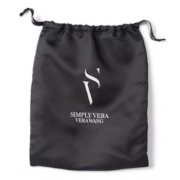 Simply Vera Vera Wang White Leather Crossbody Bag - Picture 2 of 8